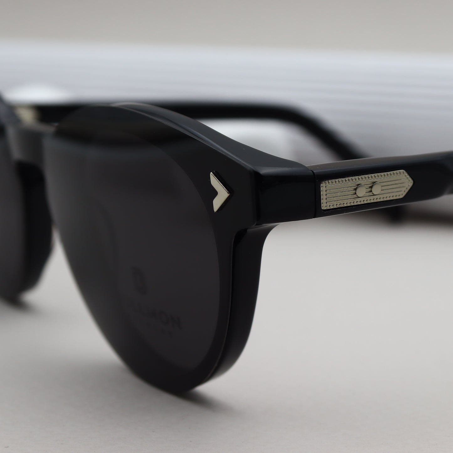 BULLMON - G9003 Noire