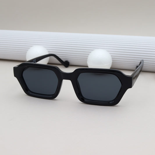 City Vision - 026818 Noire