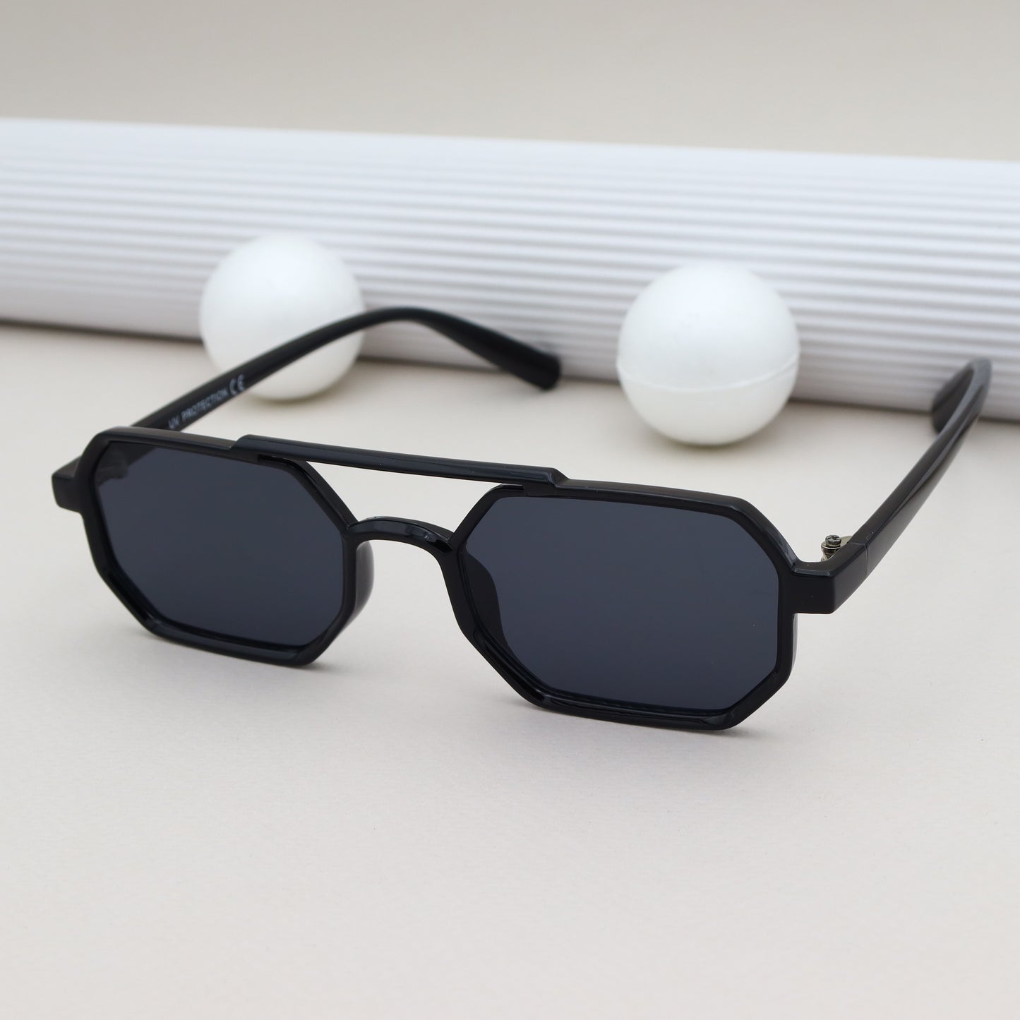 City Vision - 026533 Noire