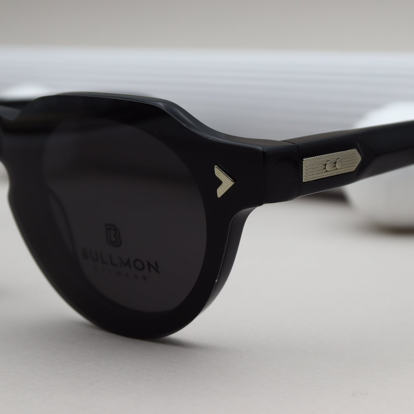 BULLMON - G9001 Noire