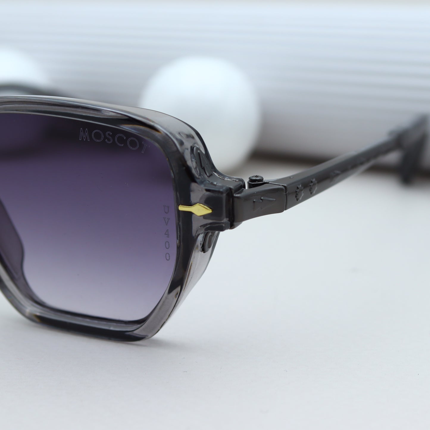 MOSCOT - W6086 Noire Dégradée Gris