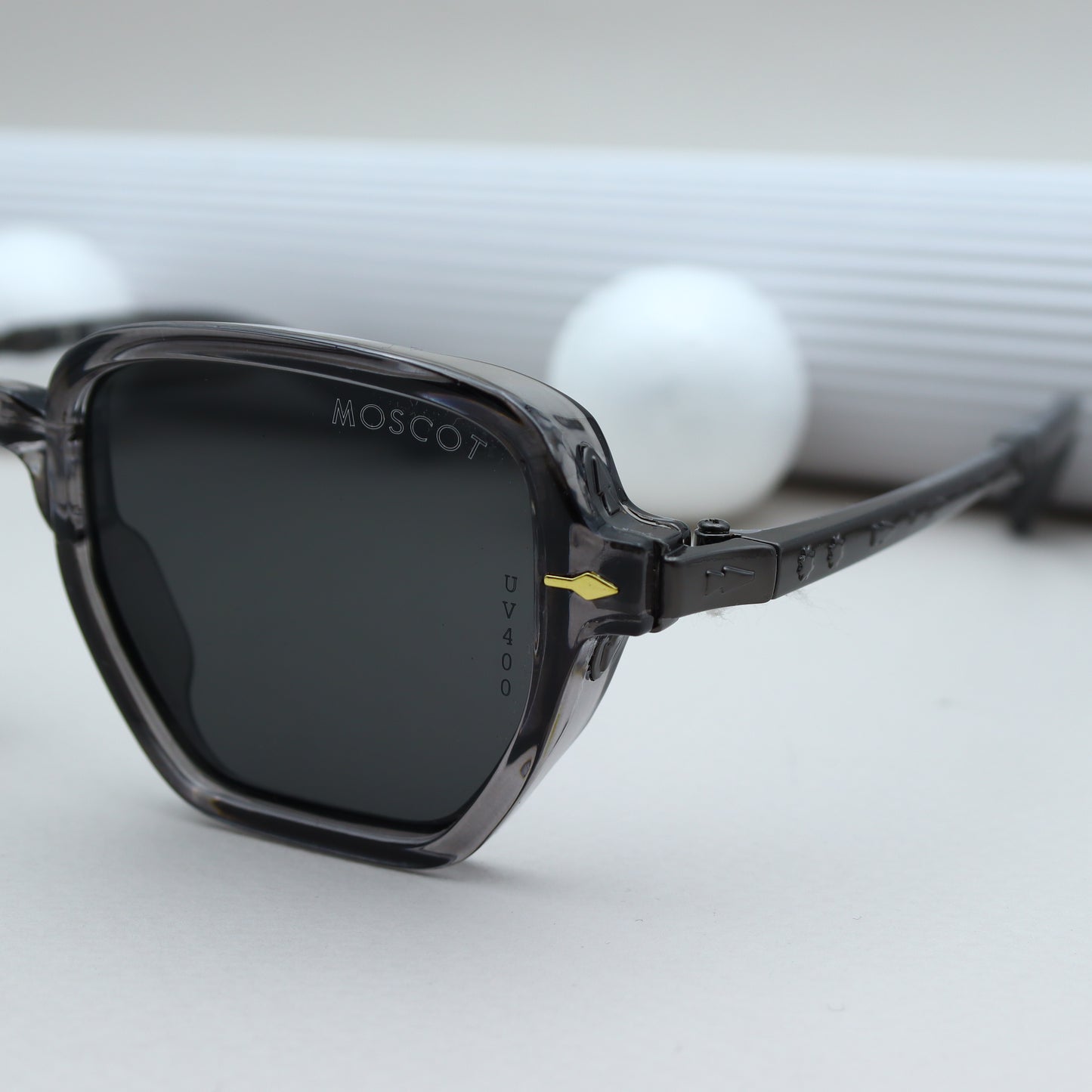 MOSCOT - W6086 Noire  Gris