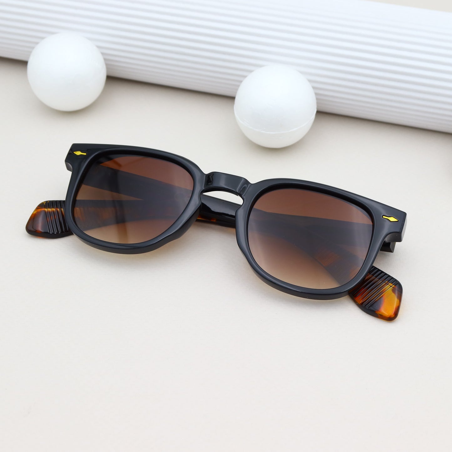 City Vision - 026723 Marron