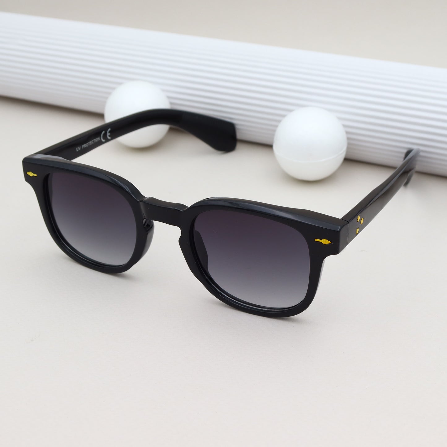 City Vision - 026723 Noire