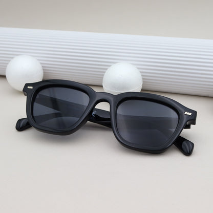 City Vision - 026548  Noire