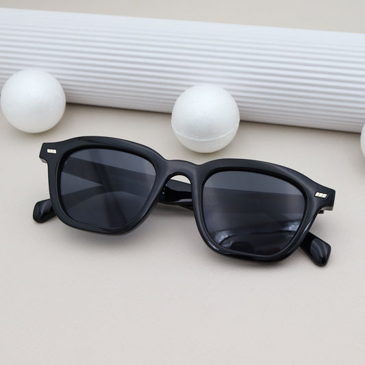 City Vision - 026548  Noire