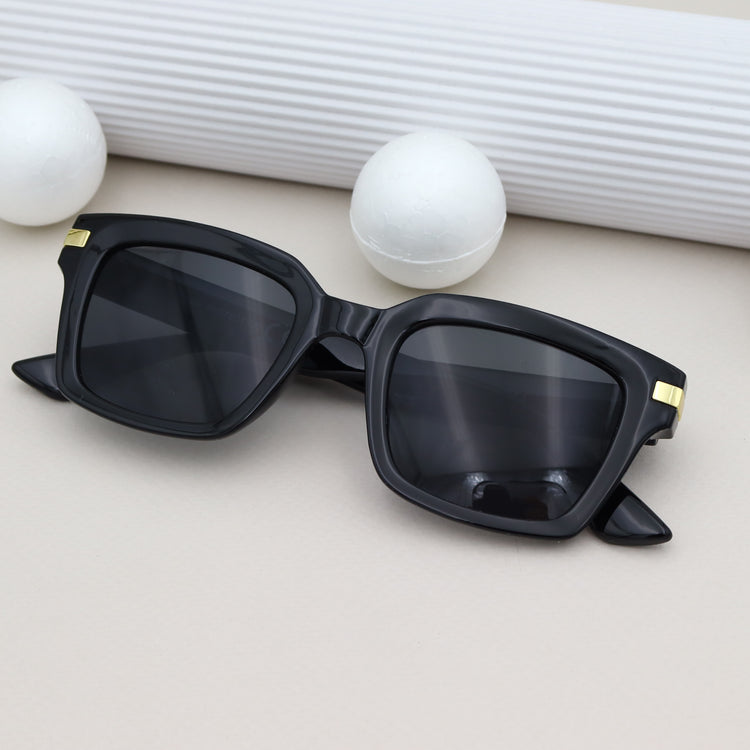 City Vision - 028023 Noire