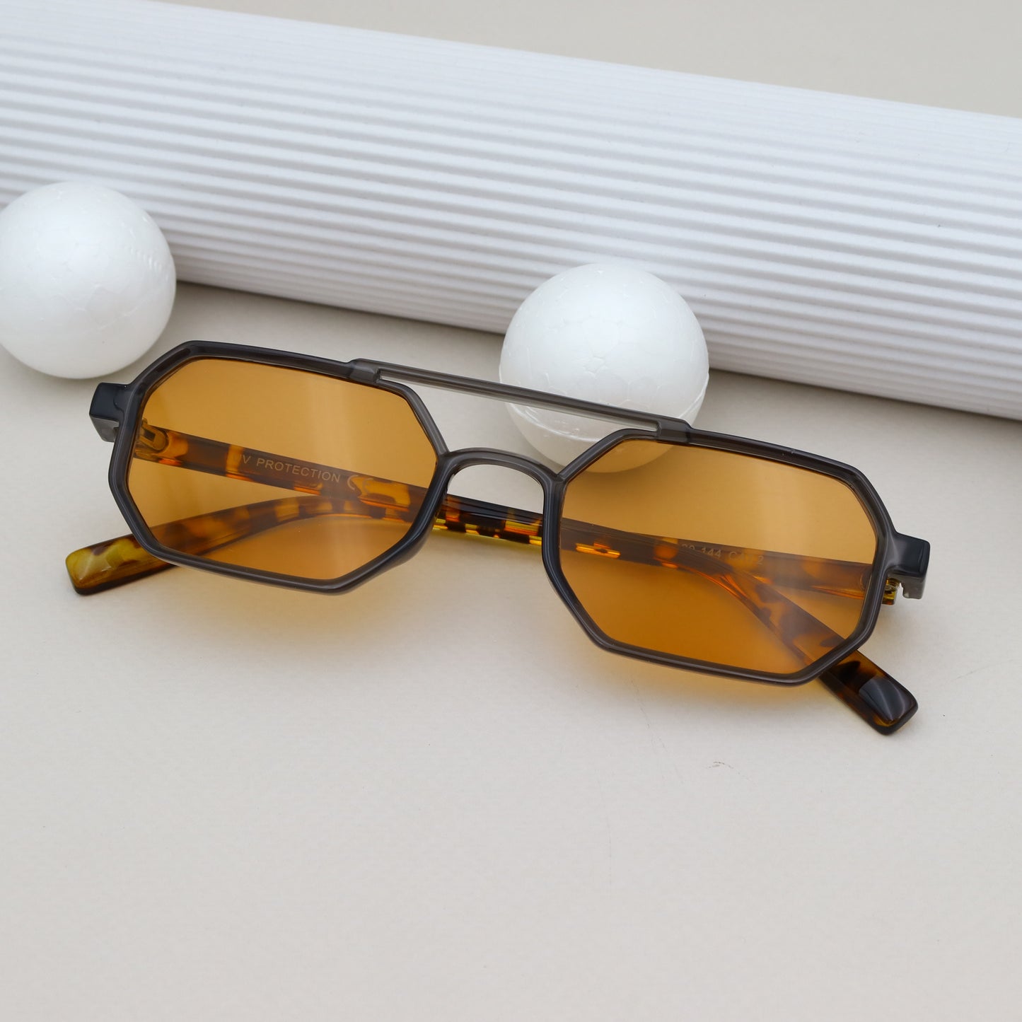 City Vision - 026533  Orange Tigré