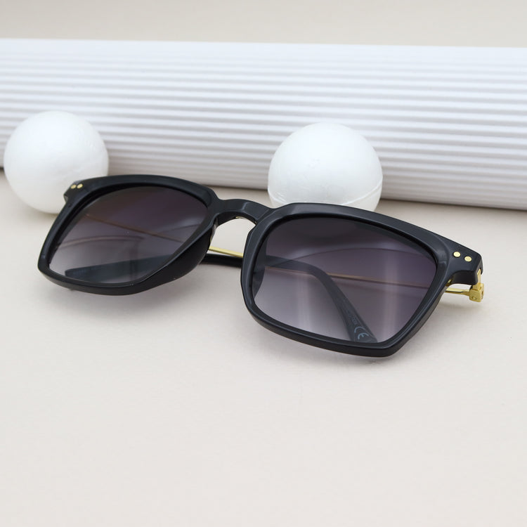 City Vision - 026821 Noire