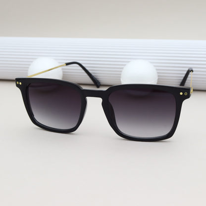 City Vision - 026821 Noire