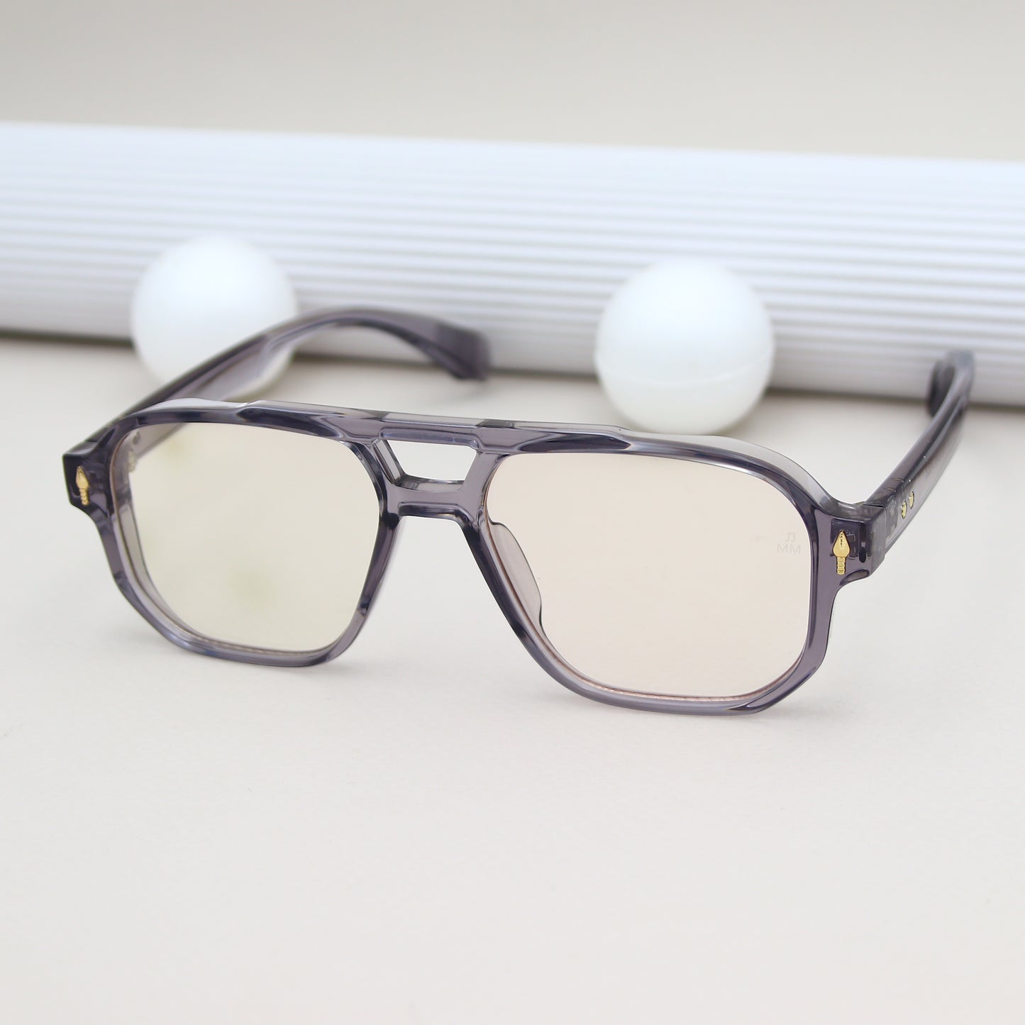 Jacques Marie Mage - 2525 Gris Marron