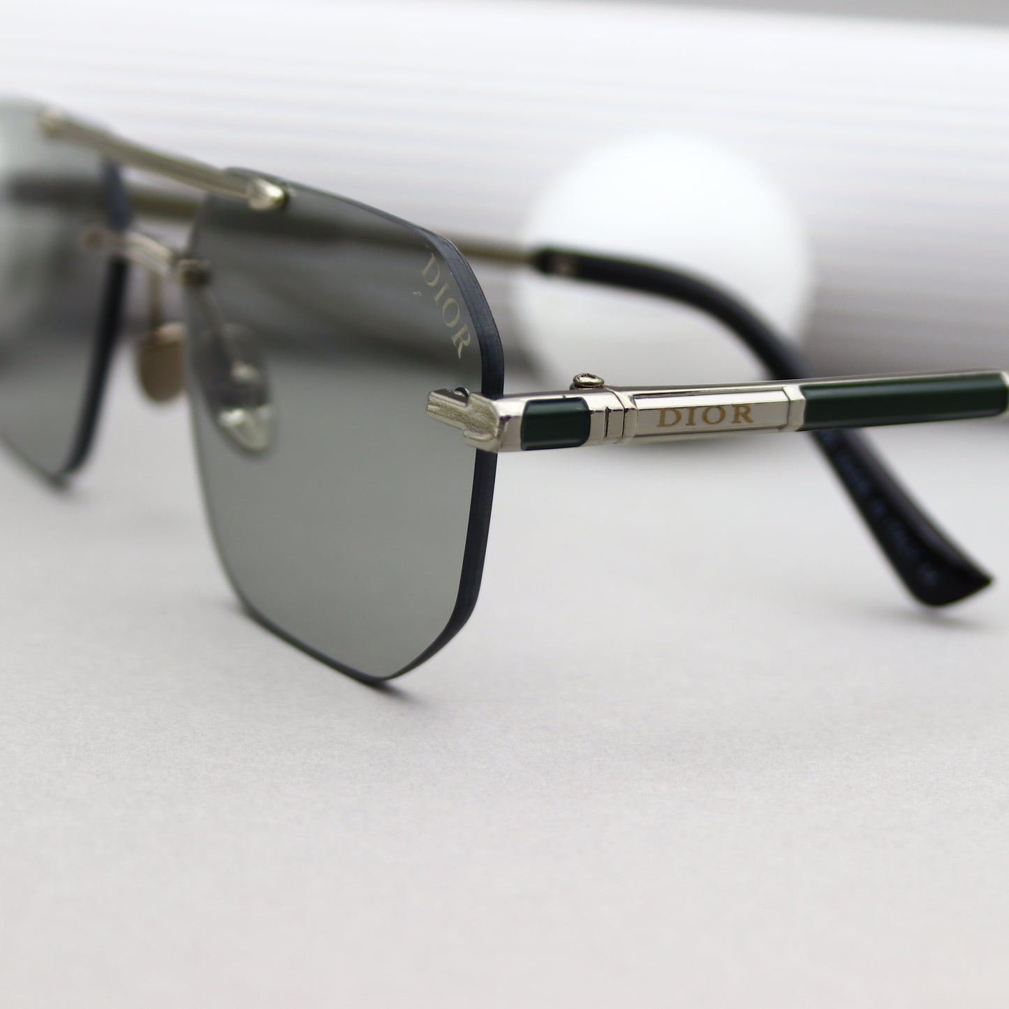 DIOR - 2518 Gris Silver