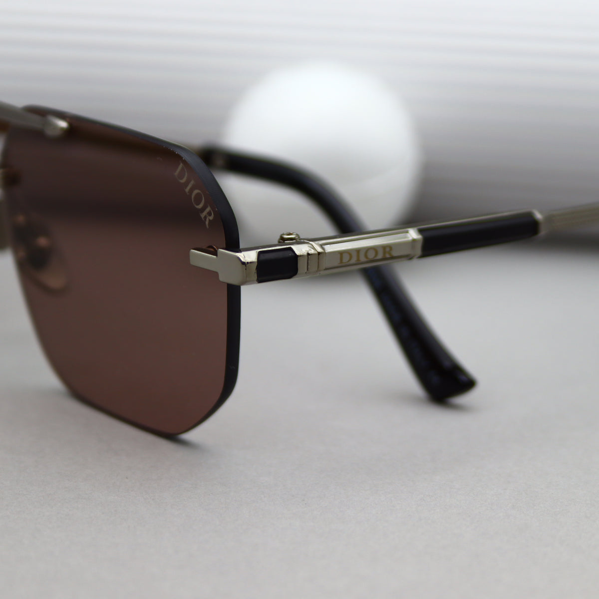 DIOR - 2518 Marron Silver