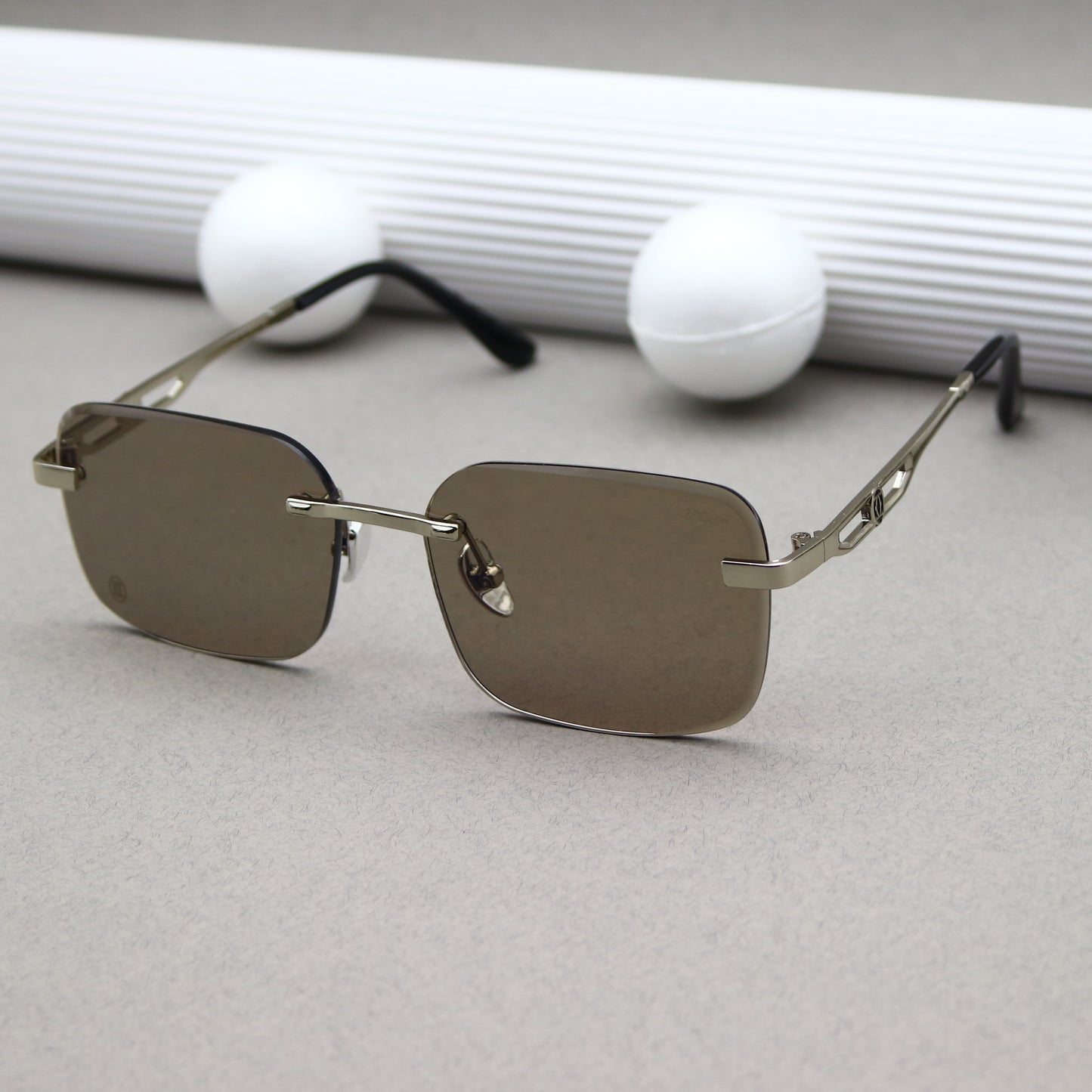Cartier - 9855 Silver Gris
