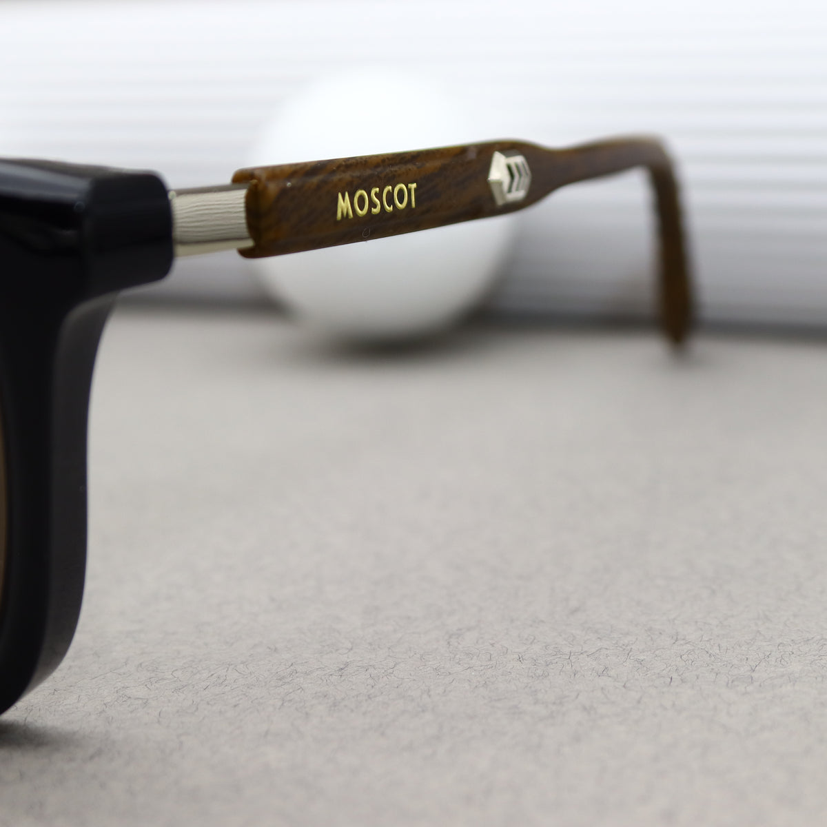 MOSCOT  - 8024 Marron Boisé